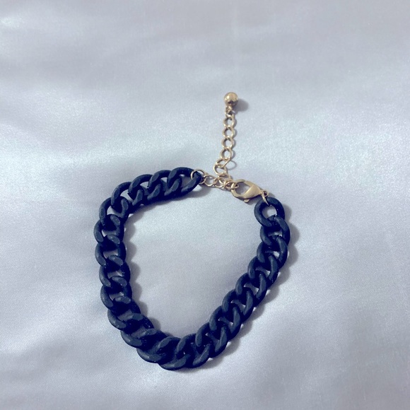 Black Chain Bracelet - Picture 1 of 2